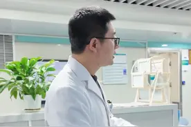 老人头晕看东西模糊咋回事 #头晕头痛 #脑血管造影 #医疗健康创作训练营视频封面