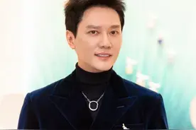 看到冯绍峰为新剧破27000，承诺穿旗袍，才知他和赵丽颖早已走上了不同的路#冯绍峰 #赵丽颖 #婚内婚外 #知否 #冯绍峰赵丽颖