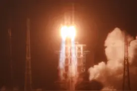 21年前的今天，中国探月工程正式立项！九天揽月星河阔，90秒带你回顾中国探月非凡历程！#90秒回顾中国探月历程视频封面