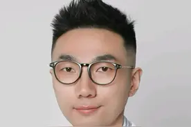 最近发热的孩子很多，李掰掰来科普发热系列之手脚冰凉怎么办#医学科普 #发热 #儿童健康 #新冠病毒 #呼吸道合胞病毒 @抖音医疗健康小助手 @DOU+小助手视频封面