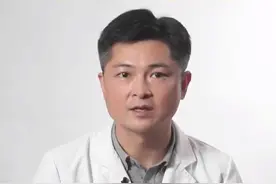 “瞳”学们，开课啦——怎么近视还分真假呀？难道假性还能完全复原？  #健康科普 视频封面