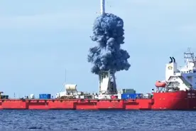 #经略海洋 #向海图强 这十年，山东承担了全国近一半的重大海洋科技工程，一起感受山东“智造”大国重器带来的震撼。#大国重器 #山东 #本地新闻 视频封面