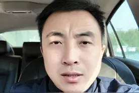 球员被拖欠奖金怎么办？ #武汉三镇  #足协  #中超  #中超联赛  #中国足球视频封面