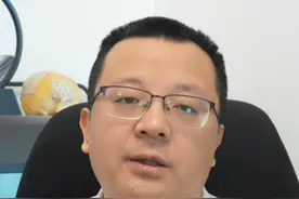 脊髓空洞如何治疗，重塑健康人生！ 脊髓空洞如何治疗，重塑健康人生！#医学科普 #脊髓空洞专家牛建星 #脊髓空洞治疗视频封面