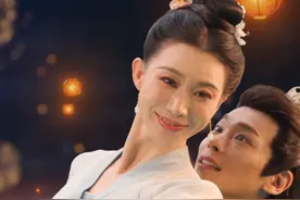 河南卫视2025元宵奇妙游，《清照词笺·永遇乐》场景还原呈现，“李清照”回忆中的上元灯节#河南dou知道 #媒体精选计划视频封面