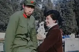 七九年提干回家相亲姑娘没看上我，不料她妹妹问我：你看我咋样？视频封面