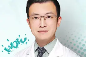 漏龈笑是外观性问题，漏龈严重可考虑改善 #整形医生刘菲 #澜沧县第一人民医院院长 #漏龈笑 @抖音短视频视频封面