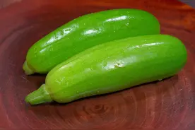 这才是西葫芦简单又好吃的做法，营养美味，好吃又下饭 #家常小炒视频封面