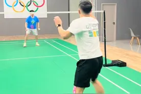 一个小细节改善接对角球 #羽毛球 #羽毛球教学 #运动日常视频封面