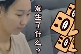 男子苦练多年抓水瓶功夫，终于 偷老婆钱派上了用场。网友：天下武功唯快不破。（来源：直播聊城）#何以解忧唯有暴富 #我爱钱钱爱我钱从四面八方来 #不按套路出牌视频封面
