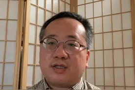 建议大家有空都要读一读《资本论》 中央编译版《资本论》，郭大力王亚南版本，无需多说，数量有限，抢到就是缘。#资本论 #智慧 #哲学 #马克思视频封面