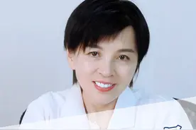 女性可不可以使用非那雄胺治脱发，不建议的原因有两点 #女性 #掉发 #雄激素性脱发外用 #米诺地尔酊促进生发，口服 #螺内酯#环丙孕酮拮抗雄激素#科普视频封面