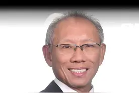 新加坡毕盛投资王国辉：中芯国际必能追上台积电 因为中芯国际具备成功的三大条件，那就是资金、人才和市场。#中芯国际  #SMIC  #台积电  #TSMC  #半导体视频封面