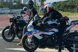 这是我等过最漫长的红灯 #质疑男人理解男人成为男人#社交恐惧#185视频封面