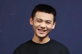恭喜我们的小哪吒,绿通等级拿到了A #北广之星 #武亚凡 #中国传媒大学 #表演生视频封面
