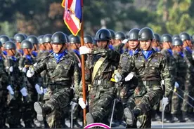 泰柬边境重燃战火，这冲突背后的根源是什么？ #泰柬边境 #泰柬冲突 #泰国 #柬埔寨