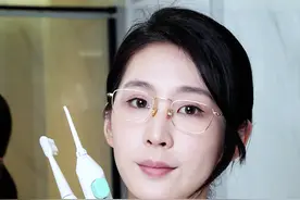 早上你是先刷牙还是先吃饭？据说95%的人都做错了...#健康 #刷牙 #吃饭 视频封面