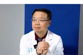 洗澡后擦身体乳是心理作用还是真的有用？#皮肤科医生谢红付 #红付教授说敏痘 #护肤#保湿视频封面