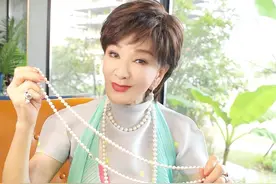 每一份礼物都承载了一份满满的爱意，让我慢慢讲给你听~#讲故事 #回忆杀 #珍珠视频封面