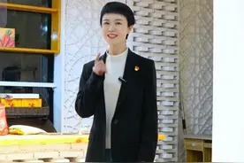 “品味新疆”好产品又在长沙红星全球农批中心开店啦！全国门店的增加，提升了新疆农产品的知名度和美誉度，促进了新疆优质农产品的销售与全国各地的经济文化交流，为新疆农业产业发展注入新的活力，更对巩固脱贫攻坚成果、助力乡村振兴战略实施有着积极影响。#新疆好物推荐官贺娇龙 #乡村振兴走百村进万家 #抖音商城dou爱看视频封面