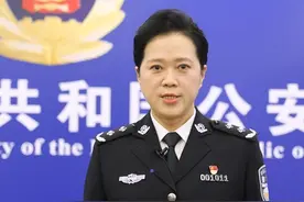 #公安部新闻发布会 年终岁尾，维护安全稳定的任务艰巨繁重，全国公安机关重拳打击“盗抢骗”“黄赌毒”“食药环”和电信网络诈骗等违法犯罪行为……视频封面