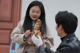 她结束了我打包谷炮的职业生涯，你们说我以后怎么办？ #我为家乡代言 #儿时记忆 #乡村守护人 #我的打卡足迹 #新农人计划2025视频封面