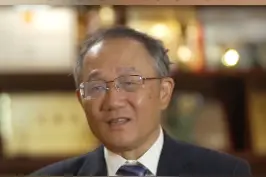 【麻醉医生捐款一个亿 巨额收入哪来的？】9月27日，四川大学华西医院刘进教授向医院捐赠1亿元。刘进教授及团队历时8年研制麻醉新药物，并取得重大突破，这笔资金正是刘进教授的科研成果转化所得。视频封面