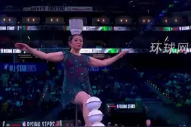 出场费曾高达每5分钟5000美元，中国杂技演员现身NBA全明星新秀挑战赛视频封面