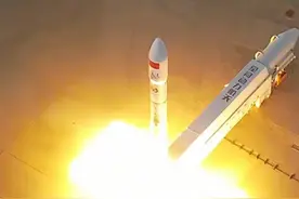 我国成功发射云遥一号37~40星等5颗卫星。伴着晚霞火箭升空，这一幕赞了！#我国成功发射一箭5星视频封面