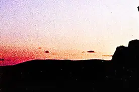 美女被困非洲荒漠，土著人发现后竟想娶她为妻 #电影解说视频封面