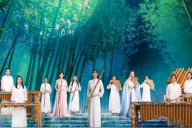 北京竹乐团团长王巍在纽约办讲座：竹之天籁 乐之华彩视频封面