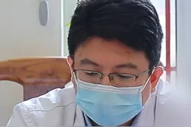 4a类乳腺结节选择微创的优势在哪？ #乳腺结节 #乳腺大夫徐峰 #健康 #乳腺健康视频封面