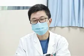 腰部长了脂肪瘤，要不要切掉 #硬核健康科普dou来说 #脂肪瘤视频封面