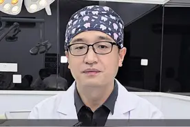 你一次到底能拔几颗牙？看完这个视频千万要注意这几点！#拔牙 #智齿 #牙结石 #洗牙 #硬核健康科普行动视频封面