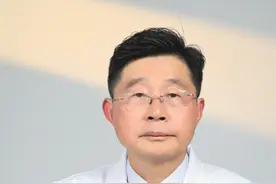 姨妈期前暴食不是馋，其实是气血没跟上#气血不足 #关爱女性健康 #医学科普 #抖出健康知识宝藏  #医疗健康创作训练营视频封面
