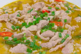 猪肉别总炒着吃了，教你一个简单又好吃的做法，鲜香滑嫩，太香了视频封面