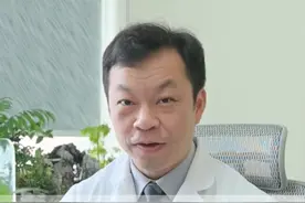 肺癌患者，在治疗和康复期间应该怎么吃？ #医者仁心  #医路前行  #医学科普  #硬核健康科普行动   #肺癌视频封面