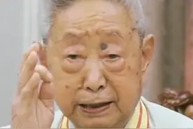 98岁浙江诸暨老战士讲述三炸水门桥经历：“美国人都说我们部队了不起”。向英雄致敬！ #浙江dou知道  #向英雄致敬 视频封面