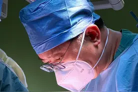 白医生小课堂：黑色素瘤的手术方案 #黑色素瘤 #硬核健康科普行动视频封面
