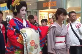 花魁又要出来迎接客人了 #纪录片 #国外视频分享 #纪录片解说 #看世界视频封面