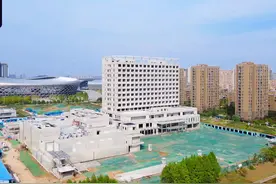 航拍徐州质子重离子医院建设，土建收尾，即将开始装饰装修施工视频封面
