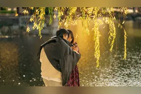 传递幸福感的路上，真正有缘分的人，即使错过也还是会相遇~视频封面