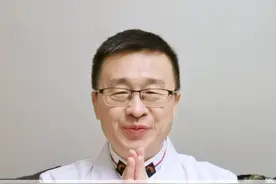 身上的疙疙瘩瘩又肿又痛，不用怕，韩叔教你一支药膏对付它#痘痘 #火疖子 #疙瘩#毛囊炎#抖出健康知识宝藏视频封面