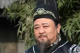 狄仁杰利用鬼魂之说断案，气氛到位刘查理尽不打自招，可不说原因视频封面