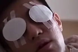 央视报道郭艾伦伤病治疗情况，哪有人不关心他呢，他可是郭艾伦啊视频封面