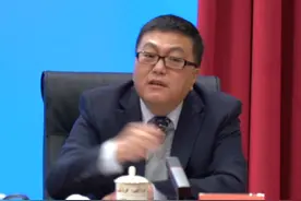 当人民监督员是什么体验？连任2期的他说：我的专业也能辅助办案视频封面