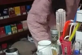 外卖 超时4分钟 女生申请退款，# 外卖小哥 找上门：我来的时候没超时！是因为商量更换地址才耽误点的送达视频封面