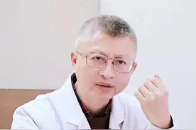 一般人我都不告诉你：女性脸黄，皮肤粗糙有斑点，看着比同龄人显老，记住这个2味药的中药面膜#中医 #女性健康 #变美小技巧 #斑 #中药面膜视频封面