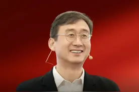 下一个超越深圳的是武汉#武汉视频封面