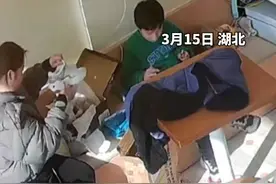 女子网购的运动鞋，到货后发现鞋盒内有只老鼠：鞋带都被咬坏了，盒里都是碎纸壳！#离谱视频封面